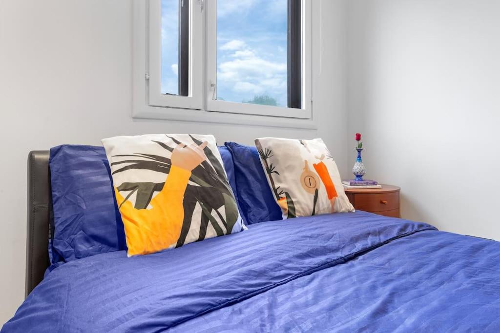 Modern Spacious 2 Bedroom Flat In Appartamento Londra
