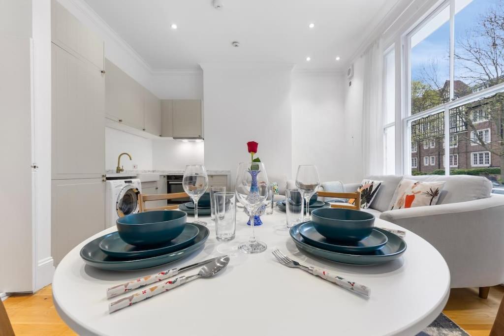 Appartamento Modern Spacious 2 Bedroom Flat In
